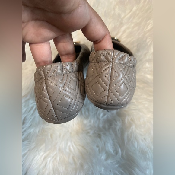 Tory Burch Logo charcoal flats size 6 women’s - Picture 3 of 6